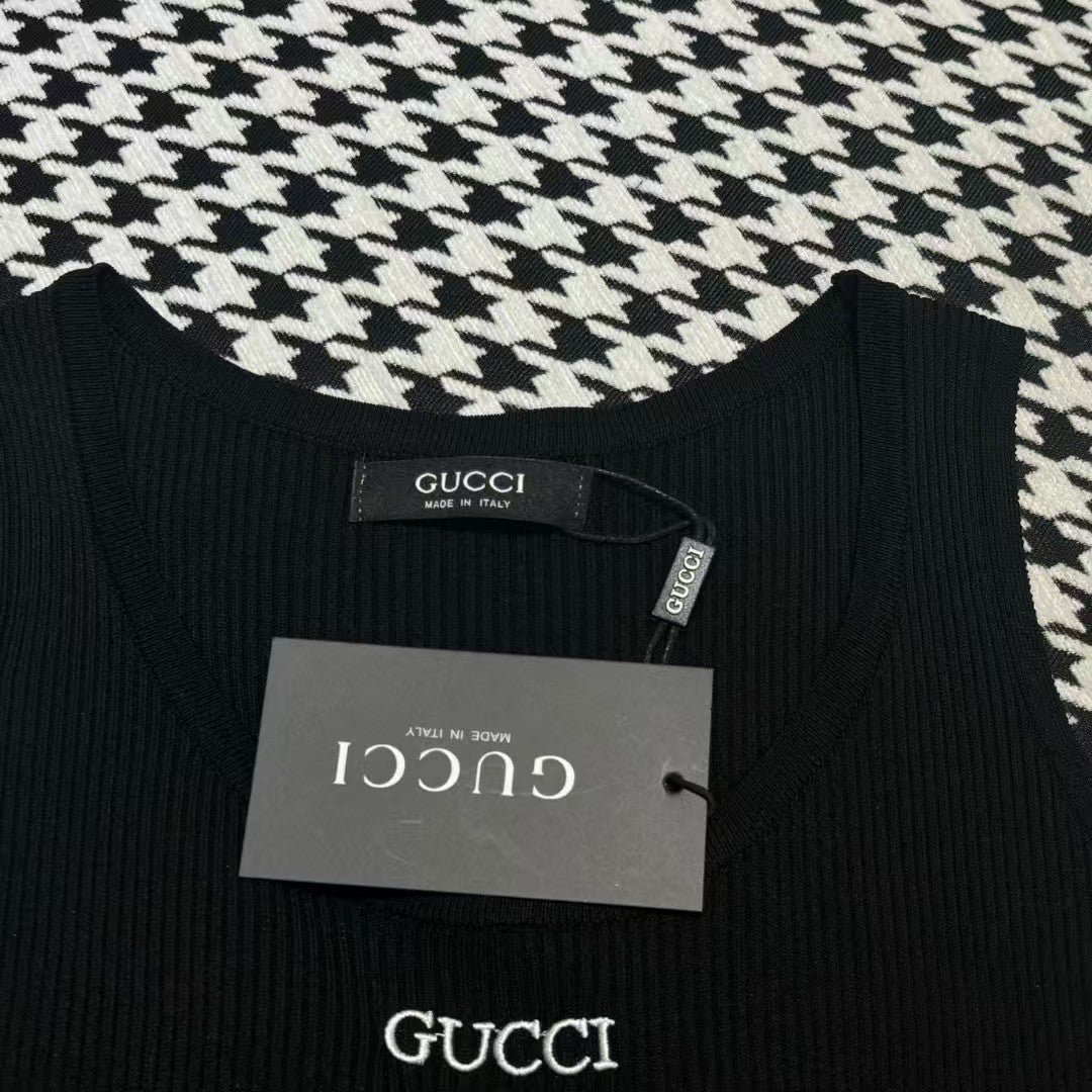 Women's Knitted Tank Top
