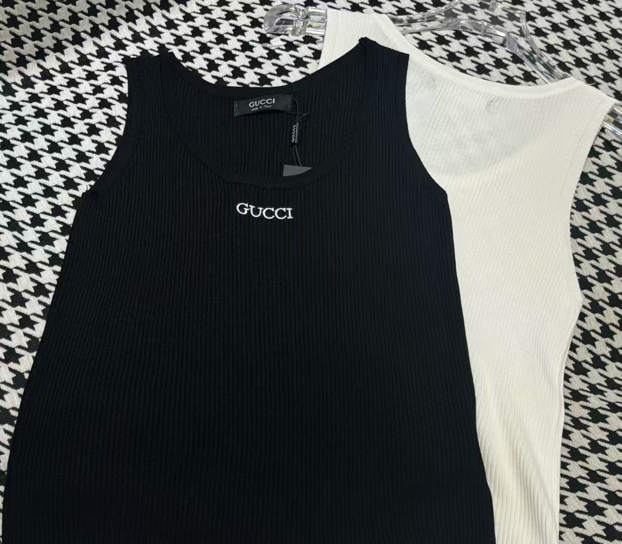 Women's Knitted Tank Top