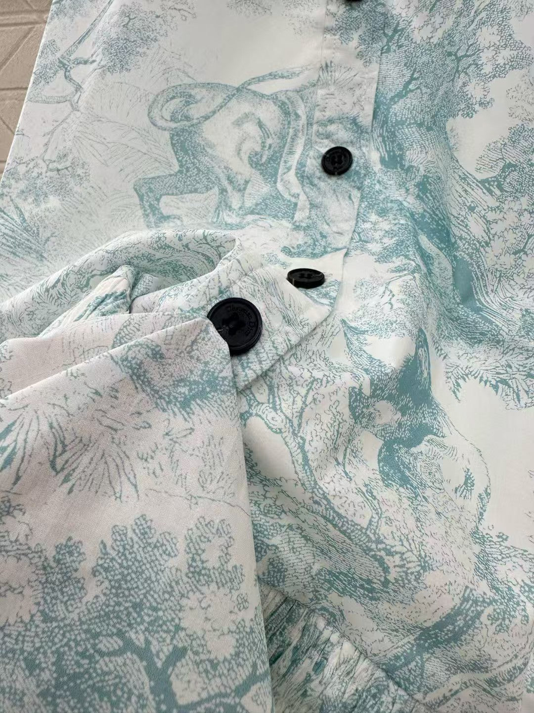 Stand up collar sleeveless printed vest skirt