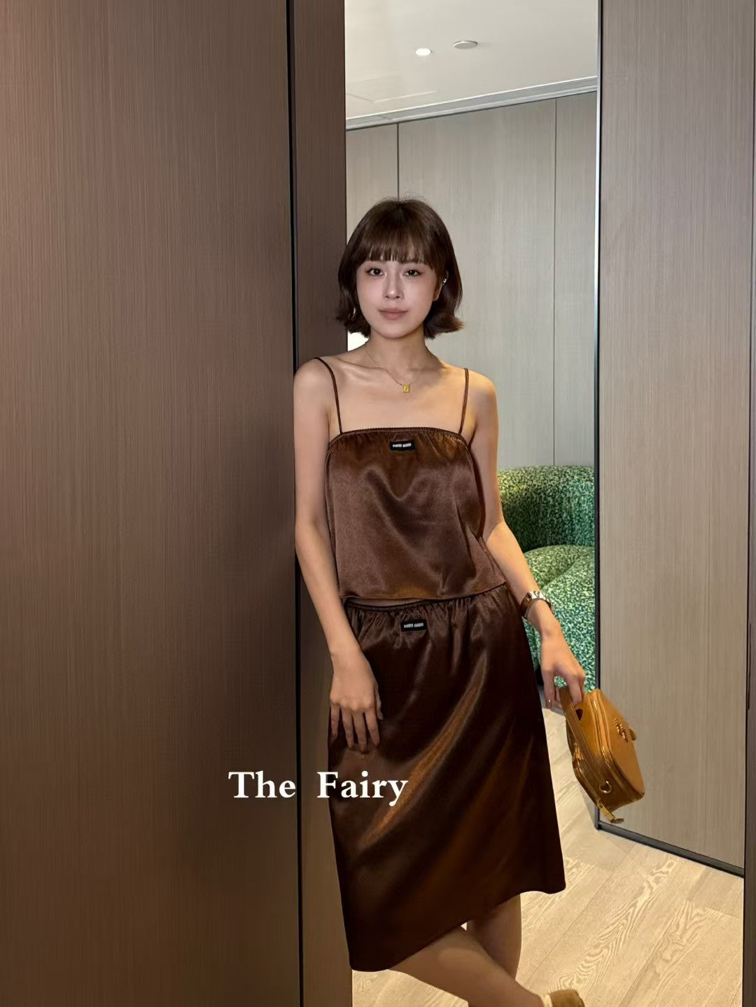 Strap vest half skirt set