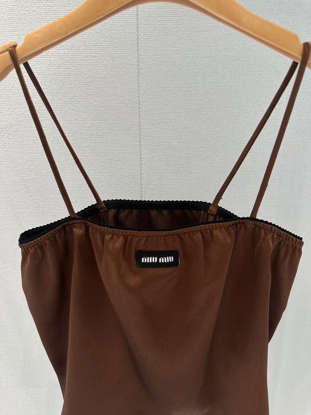 Strap vest half skirt set