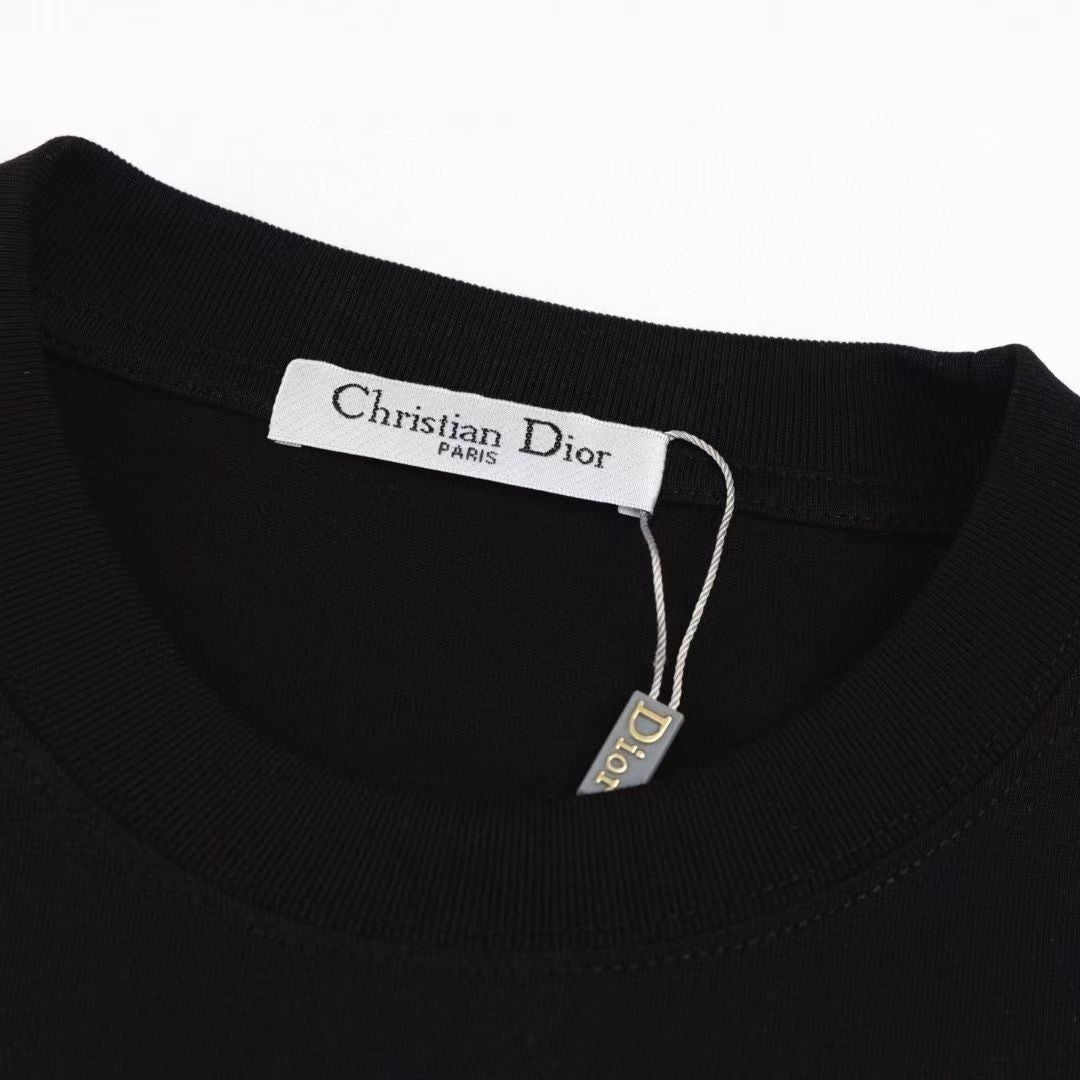 Classic short sleeved T-shirt