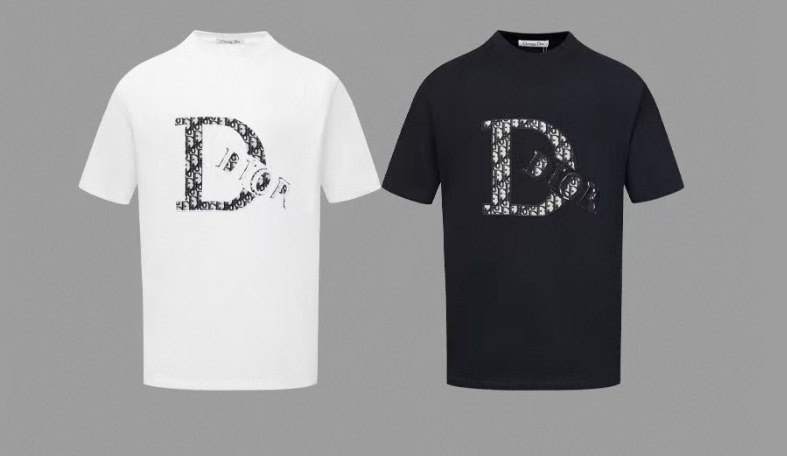 Classic short sleeved T-shirt