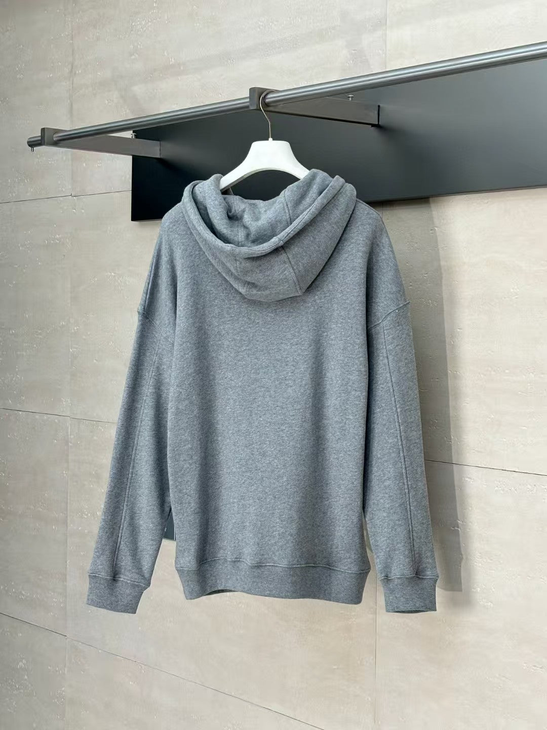 Embroidered hooded sweatshirt