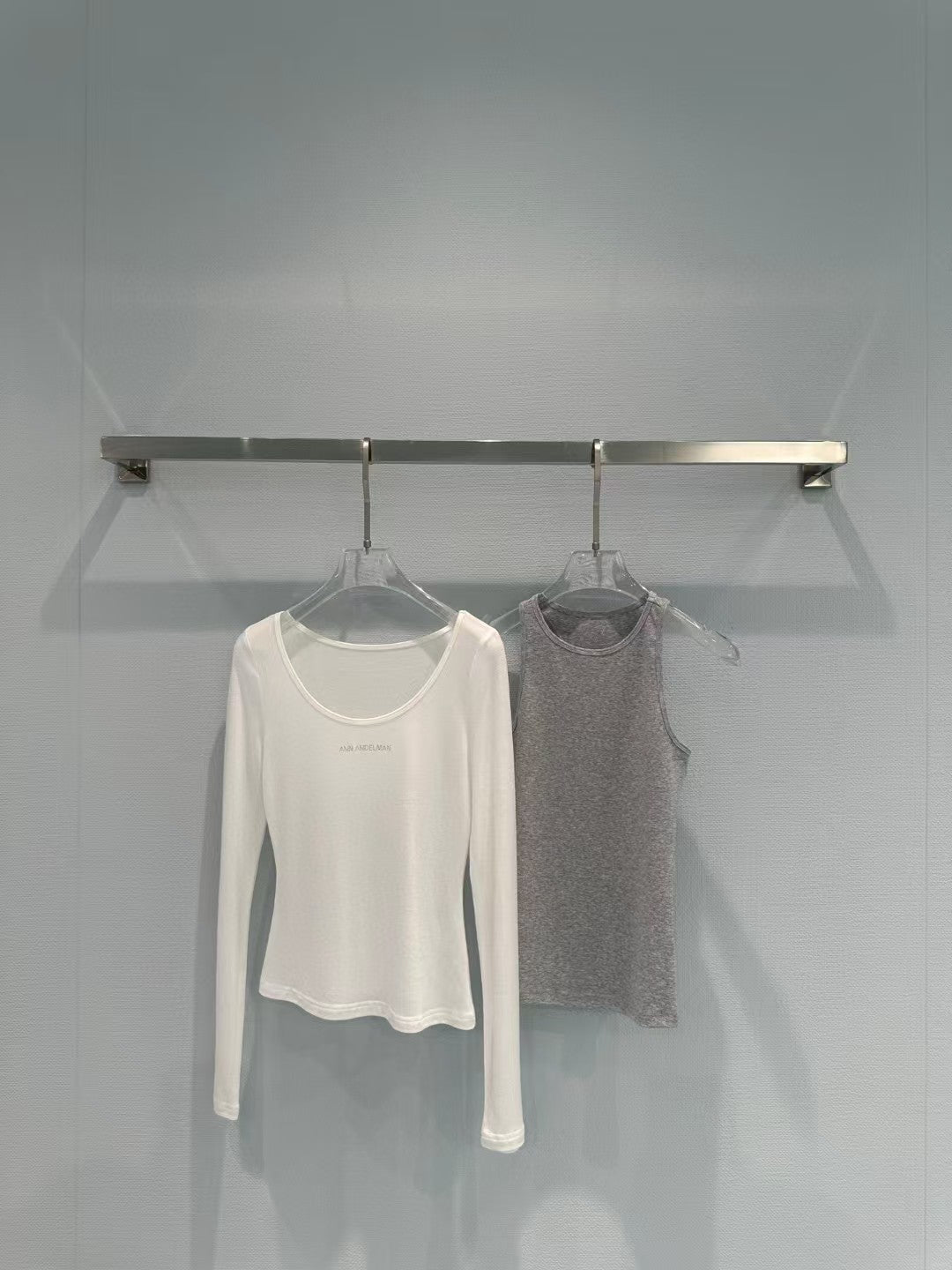 New two-piece top set