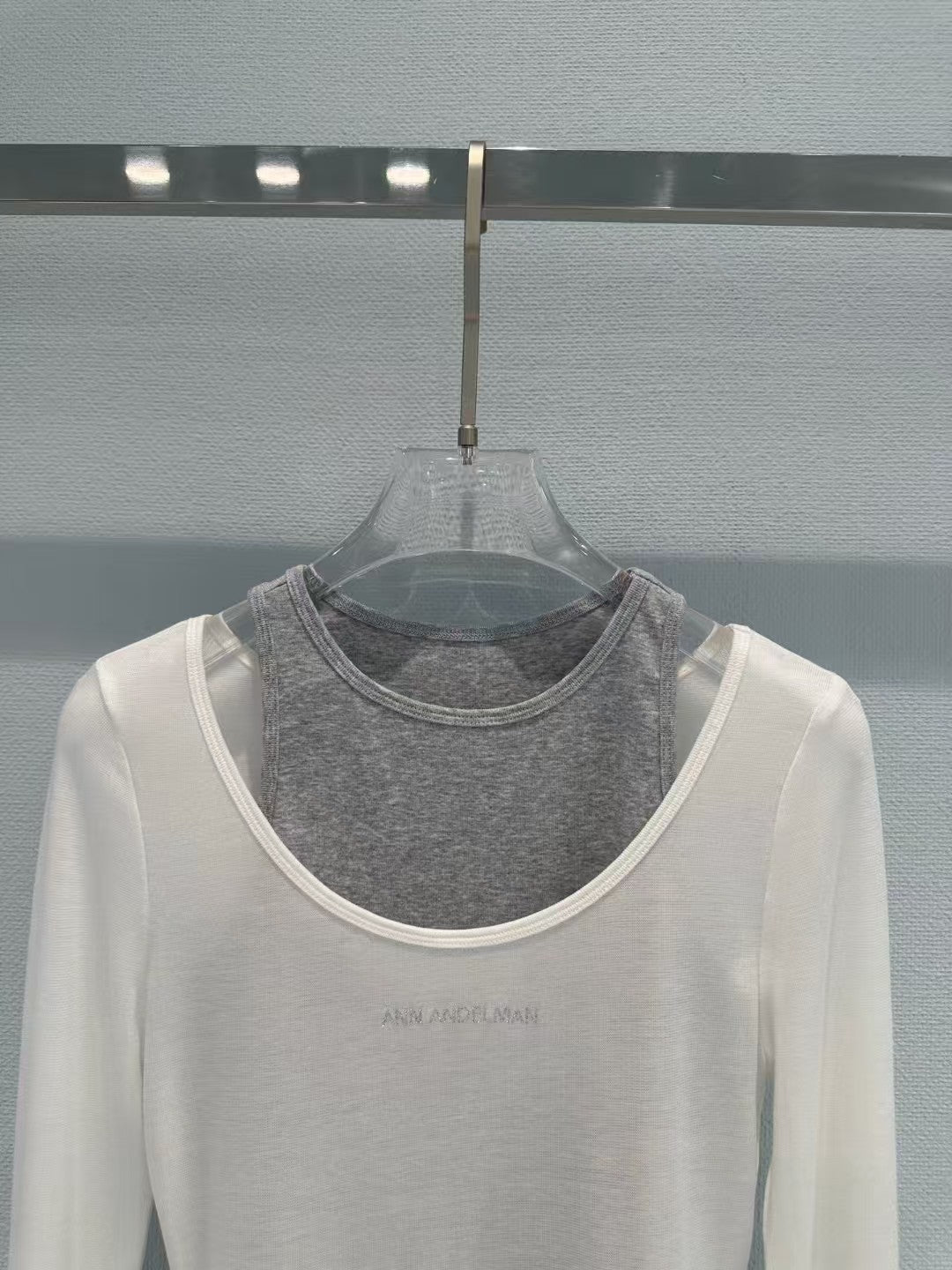 New two-piece top set