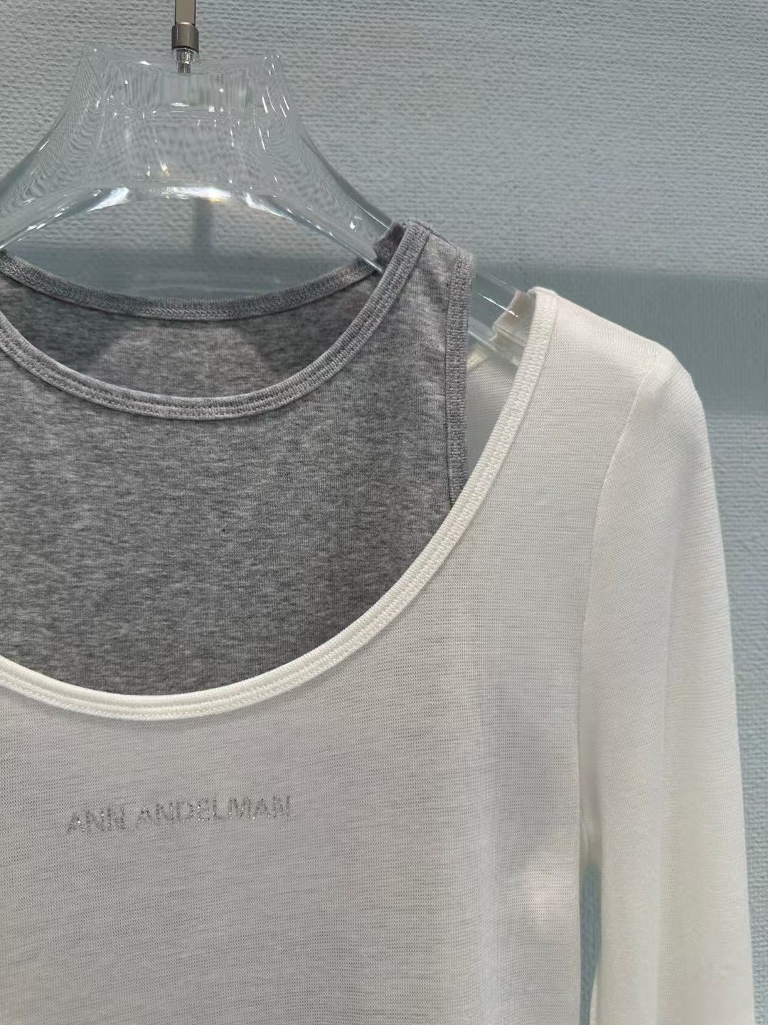 New two-piece top set
