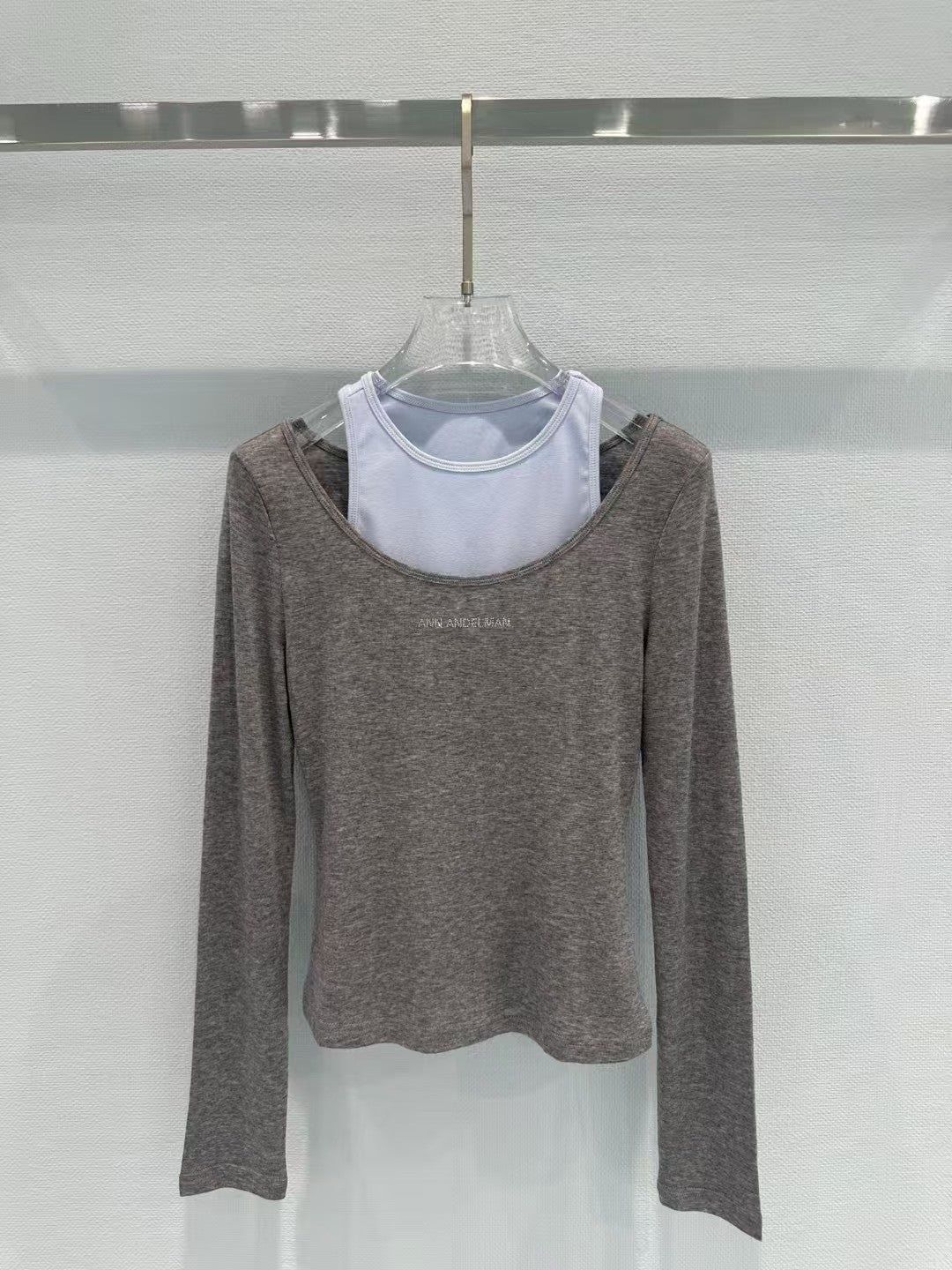 New two-piece top set