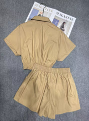 Short sleeved suit