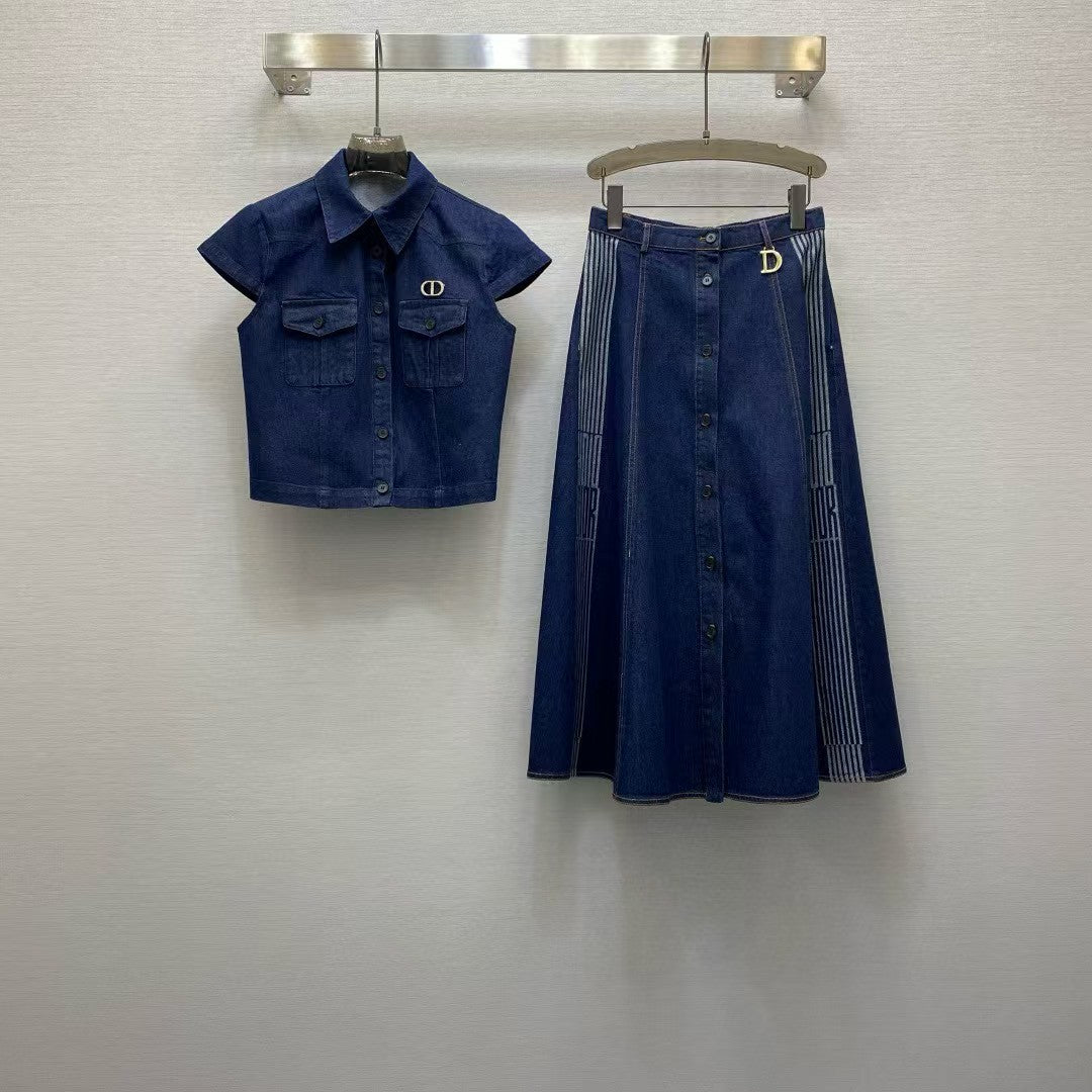 Short shirts ➕ Half skirt set