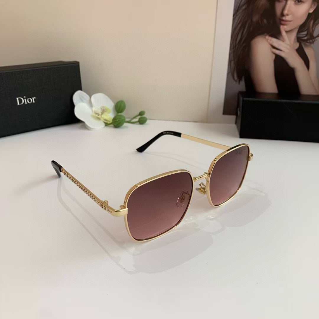 Metal framed sunglasses