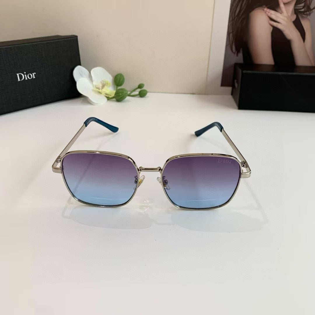 Metal framed sunglasses