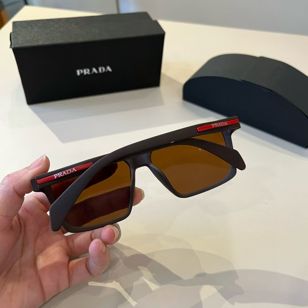 Sports sunglasses