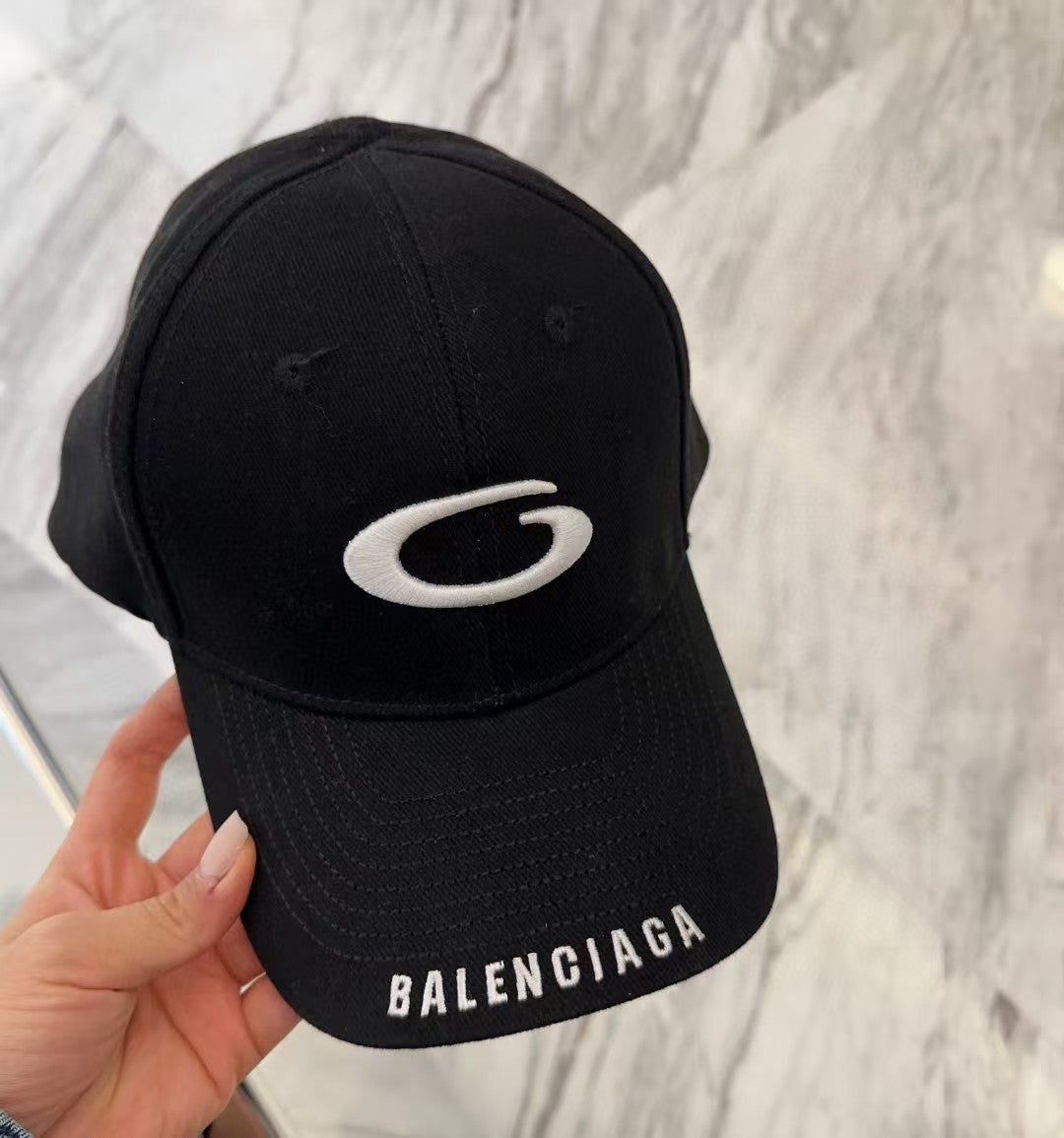 Embroidered letter new baseball cap