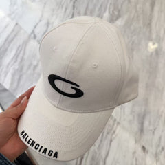 Embroidered letter new baseball cap
