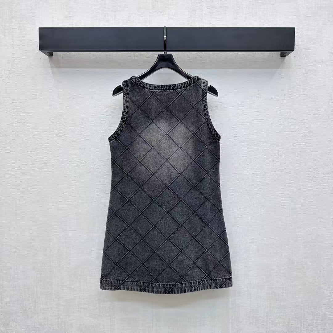 Diamond patterned denim vest skirt