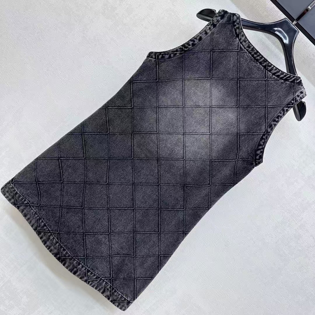Diamond patterned denim vest skirt