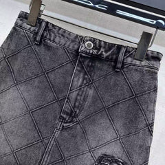 Diamond patterned denim short skirt