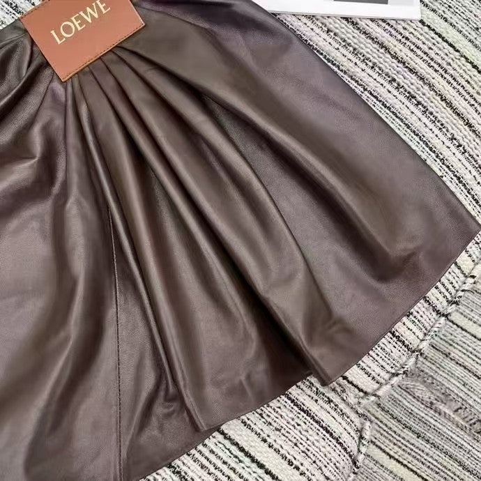 Leather short skirt