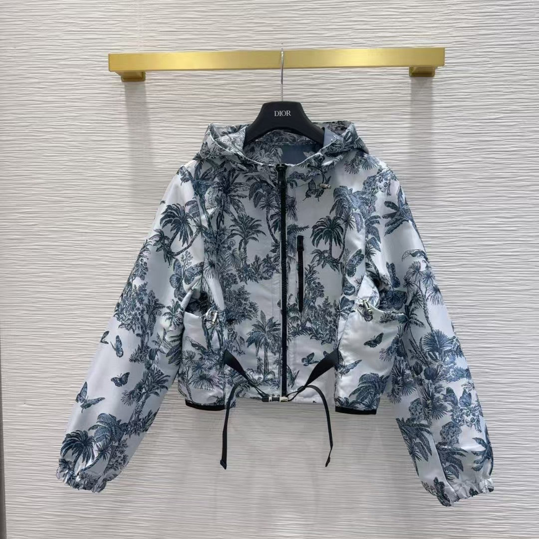 New women's outerwear