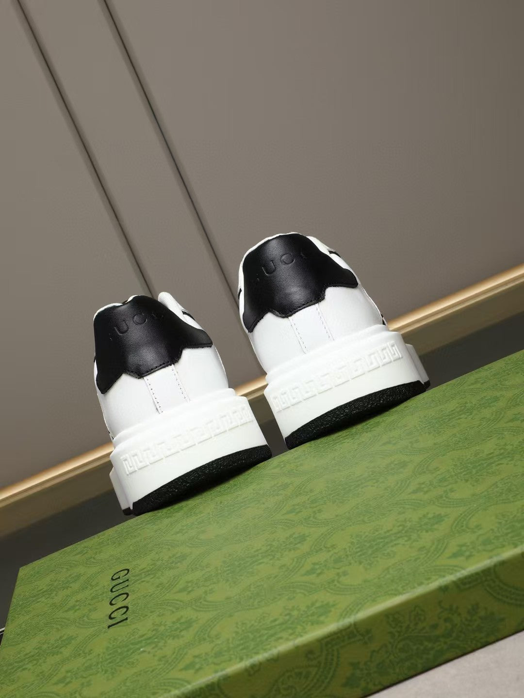 New men's shoes