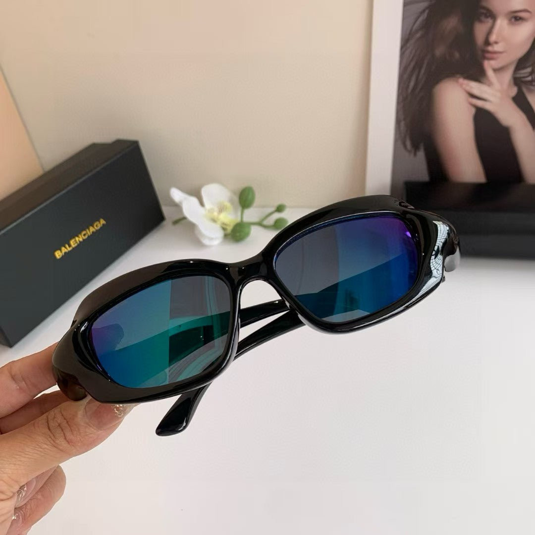 Box sunglasses