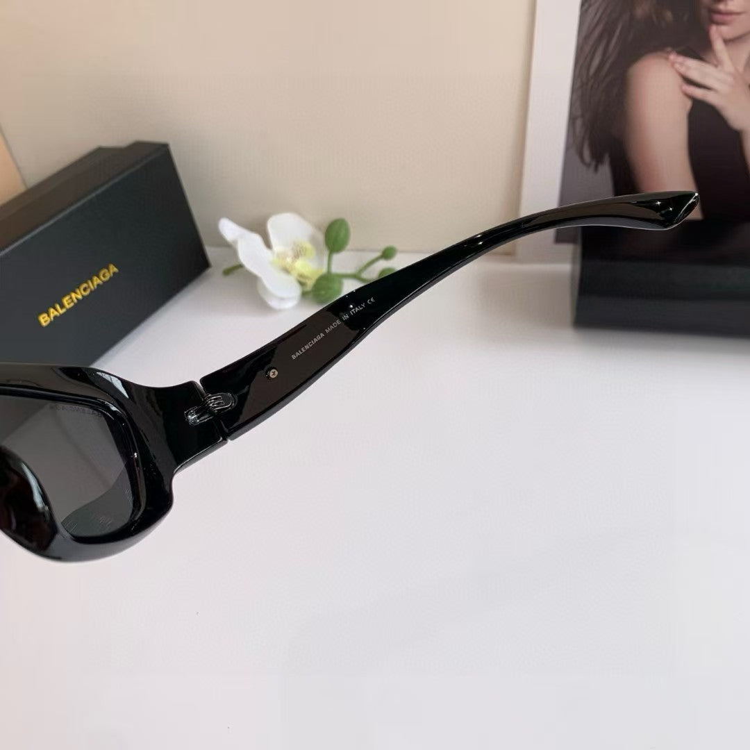 Box sunglasses