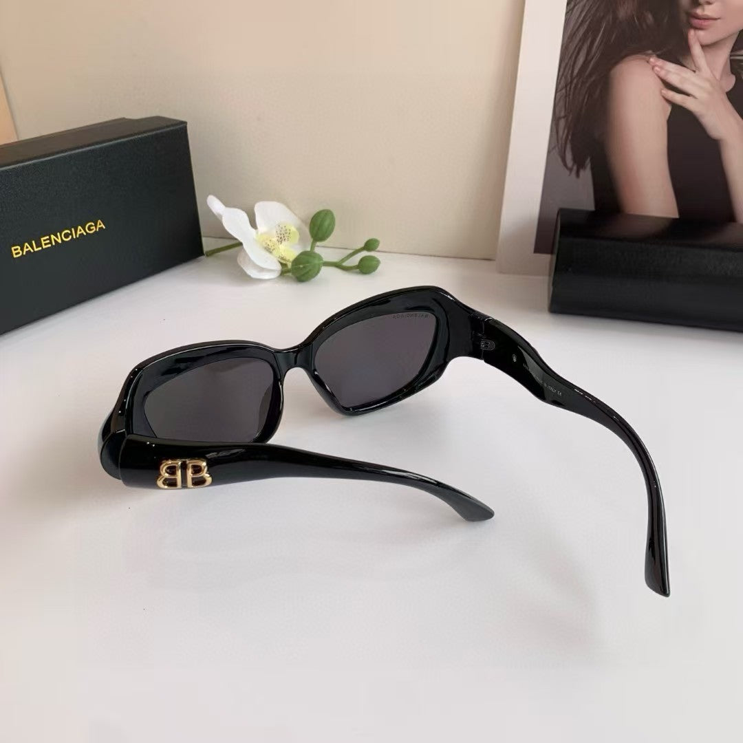 Box sunglasses