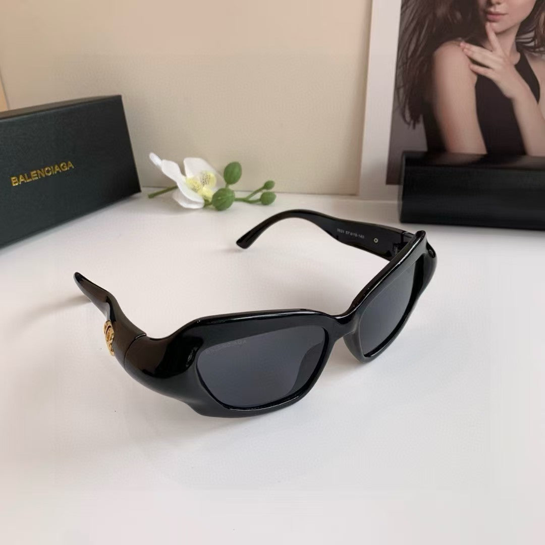 Box sunglasses
