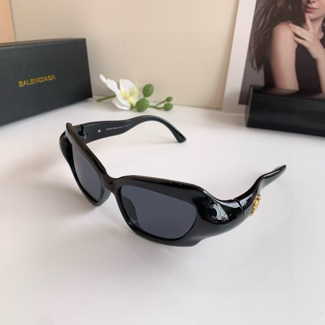 Box sunglasses