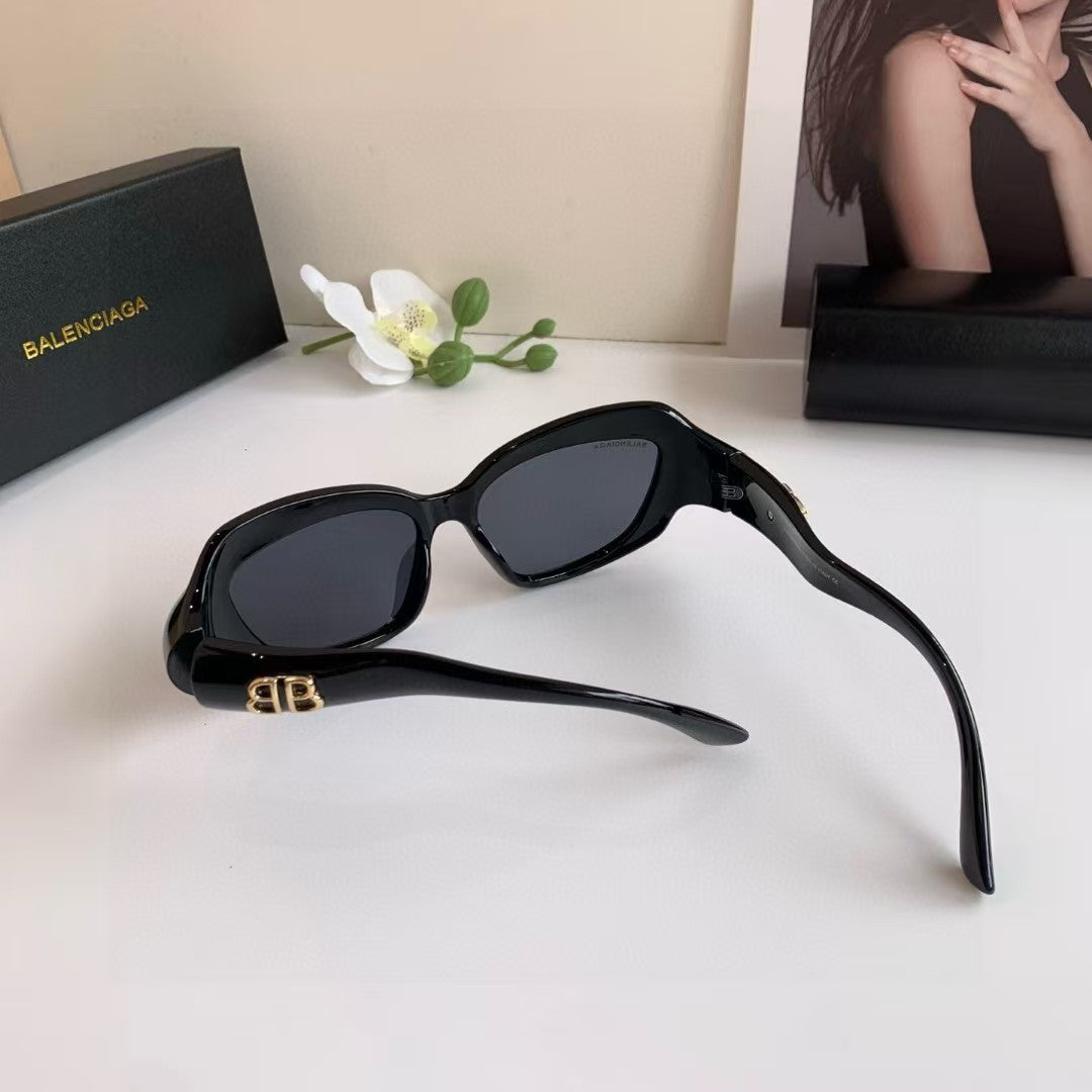 Box sunglasses