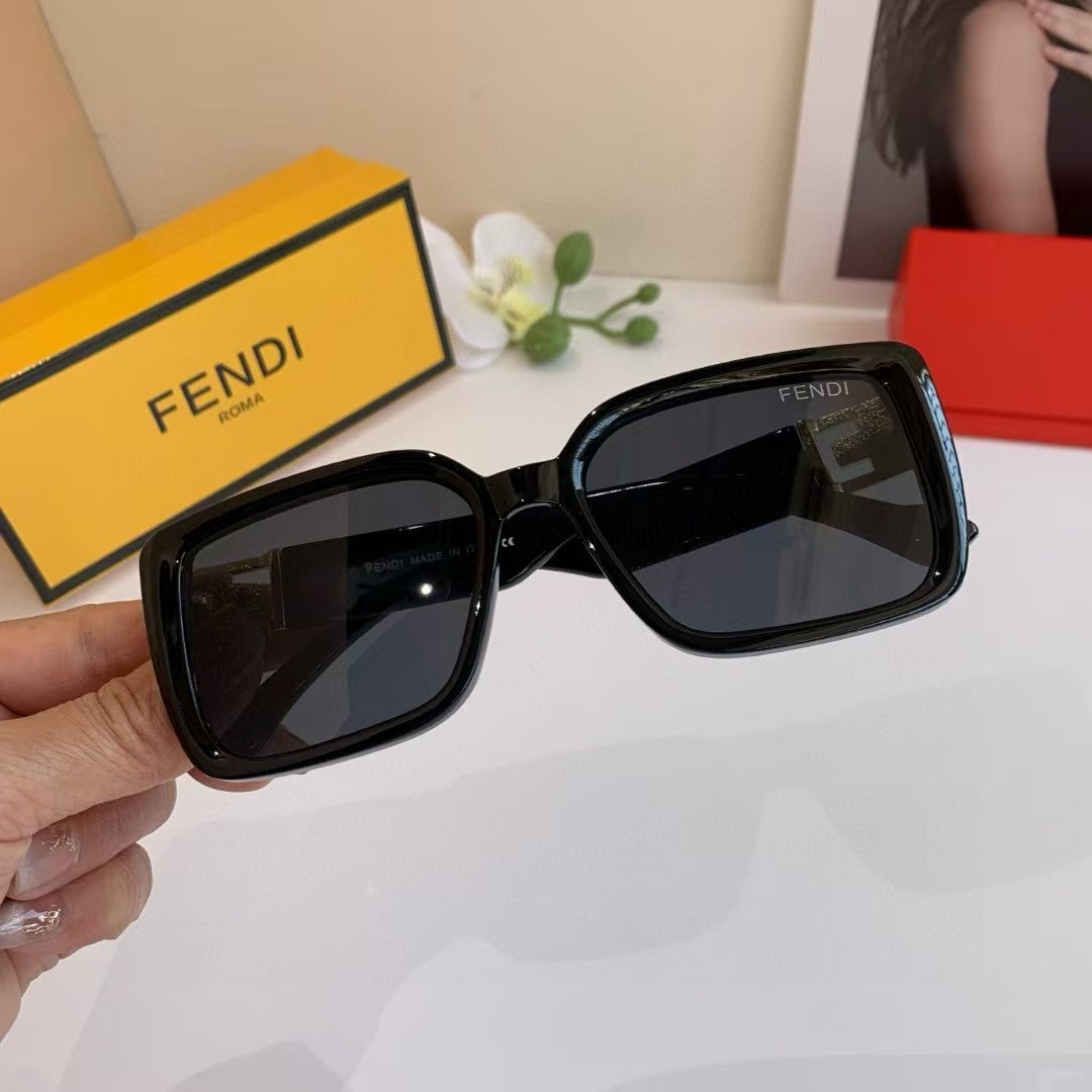 Letter sunglasses