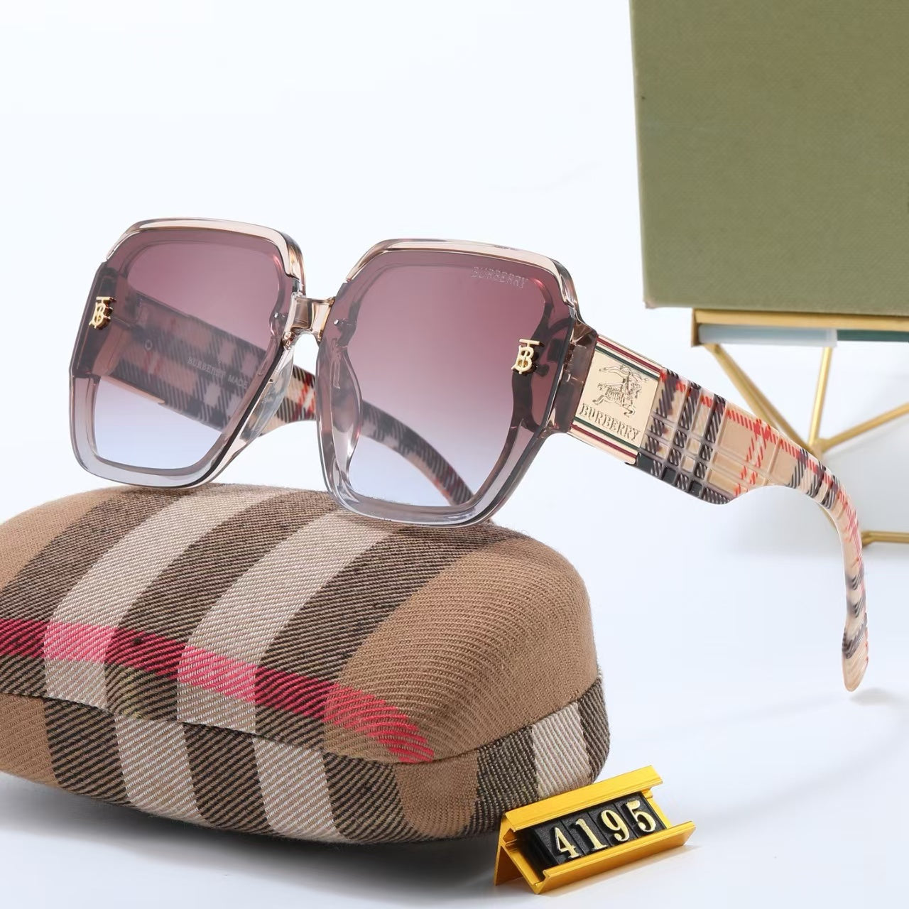 Leisure sunglasses 1