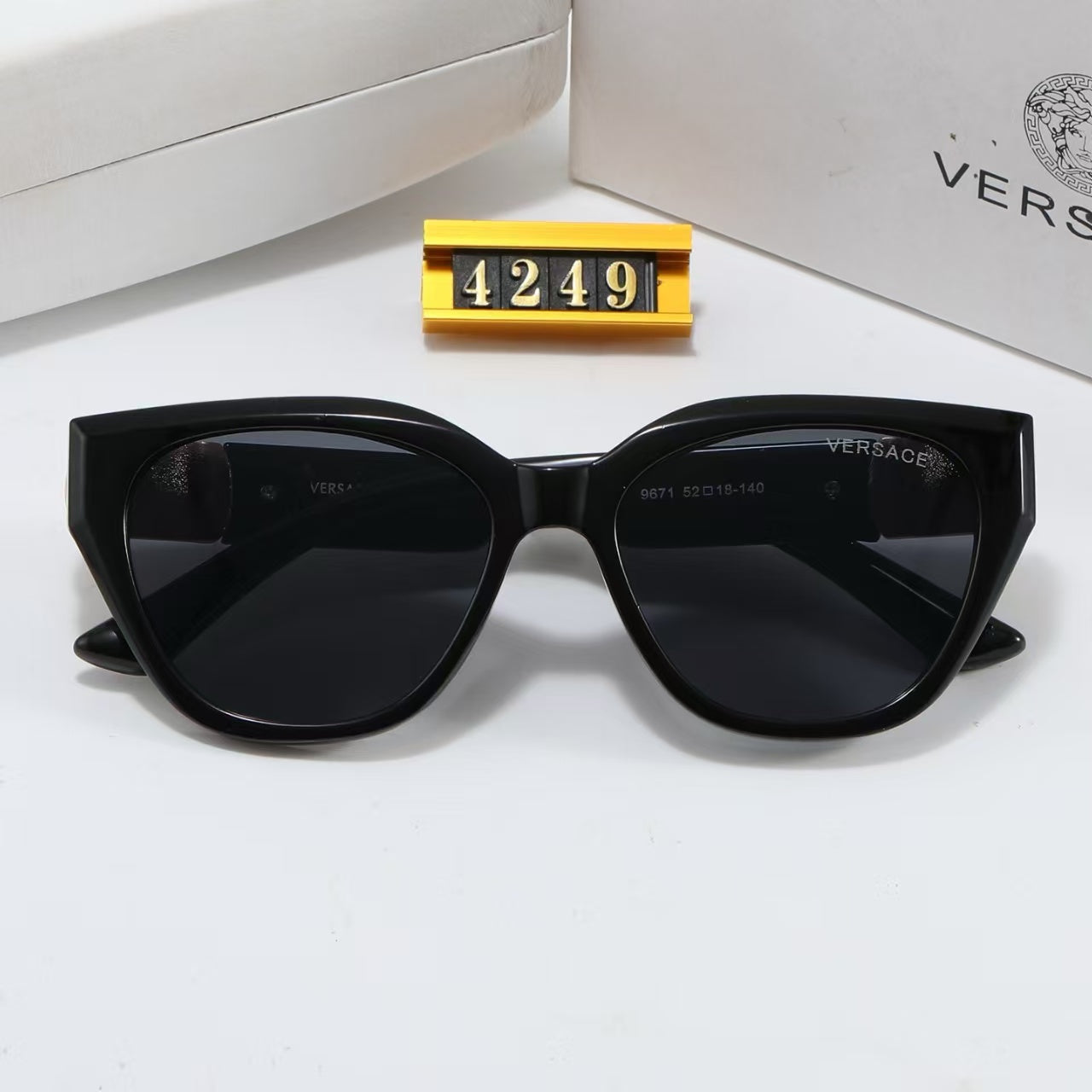 Leisure sunglasses 14