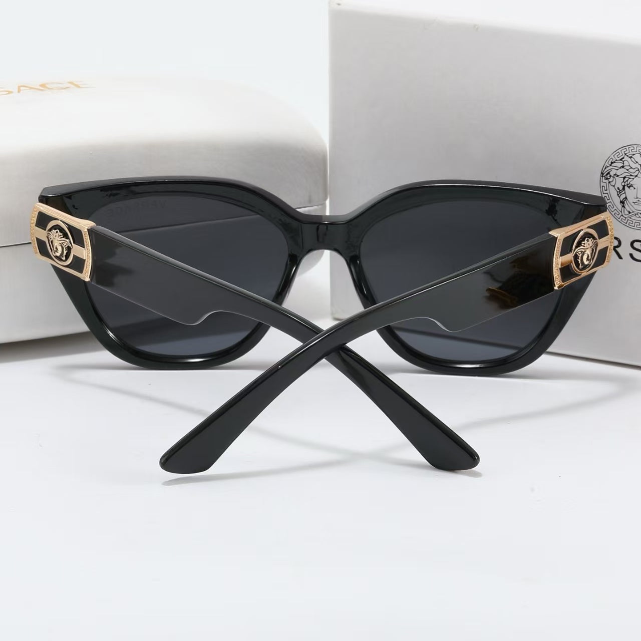 Leisure sunglasses 14