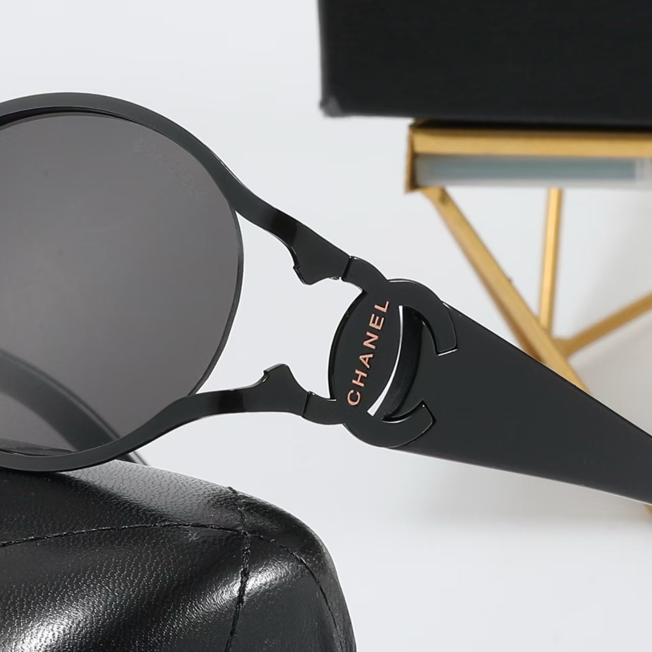 Leisure sunglasses 16