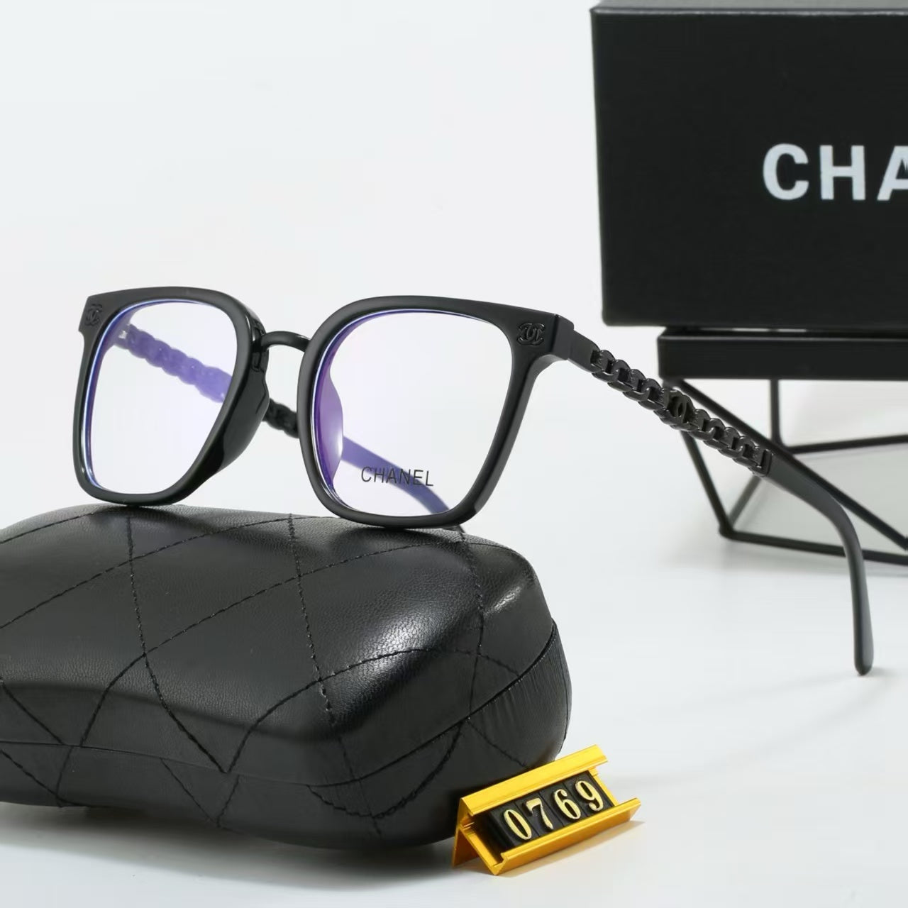New casual glasses
