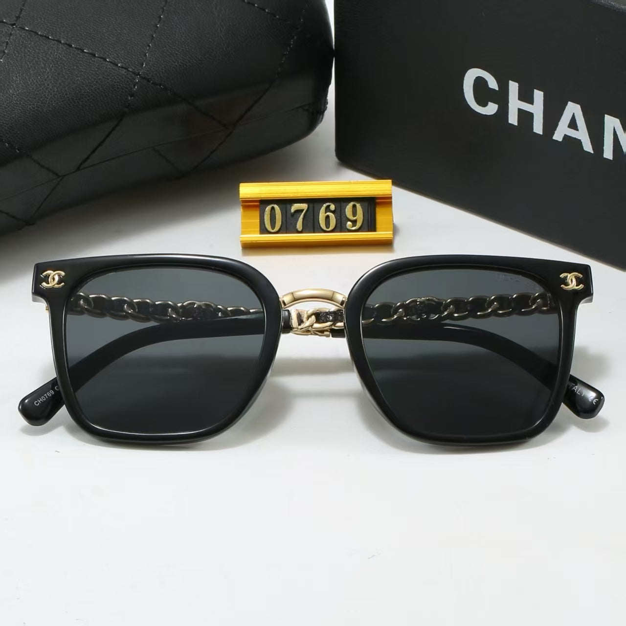 New casual glasses