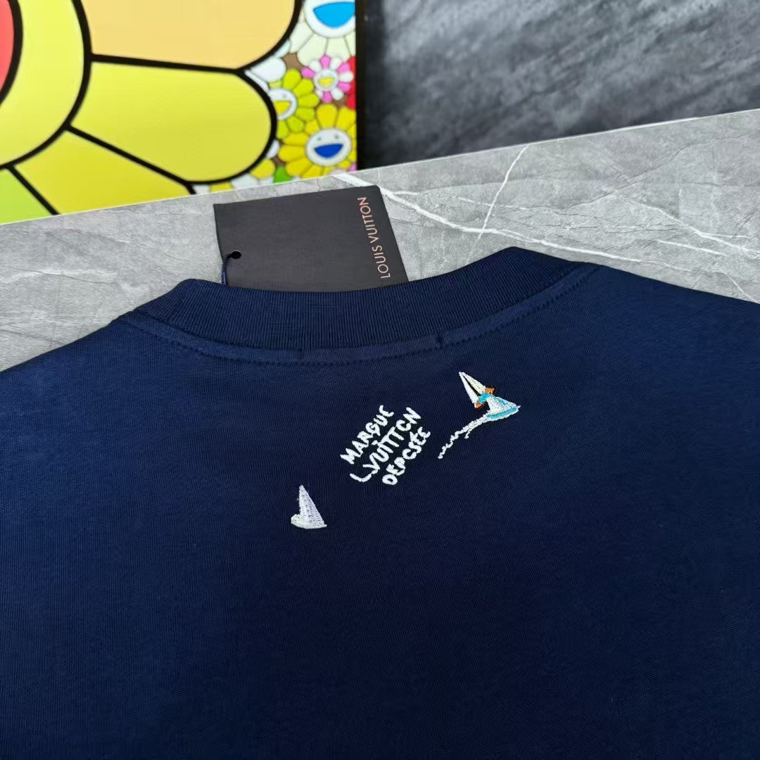 Embroidered logo new round neck short sleeved shirt