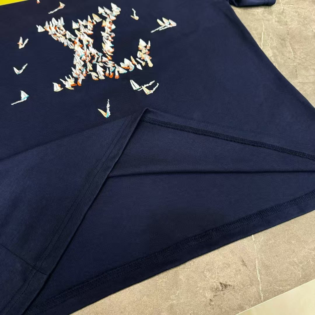 Embroidered logo new round neck short sleeved shirt