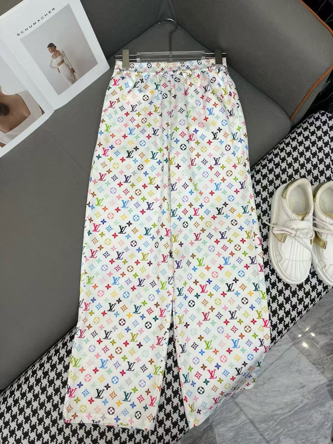 Round neck top printed pants set