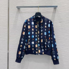 The latest series of jackets are double-sided and wearable
