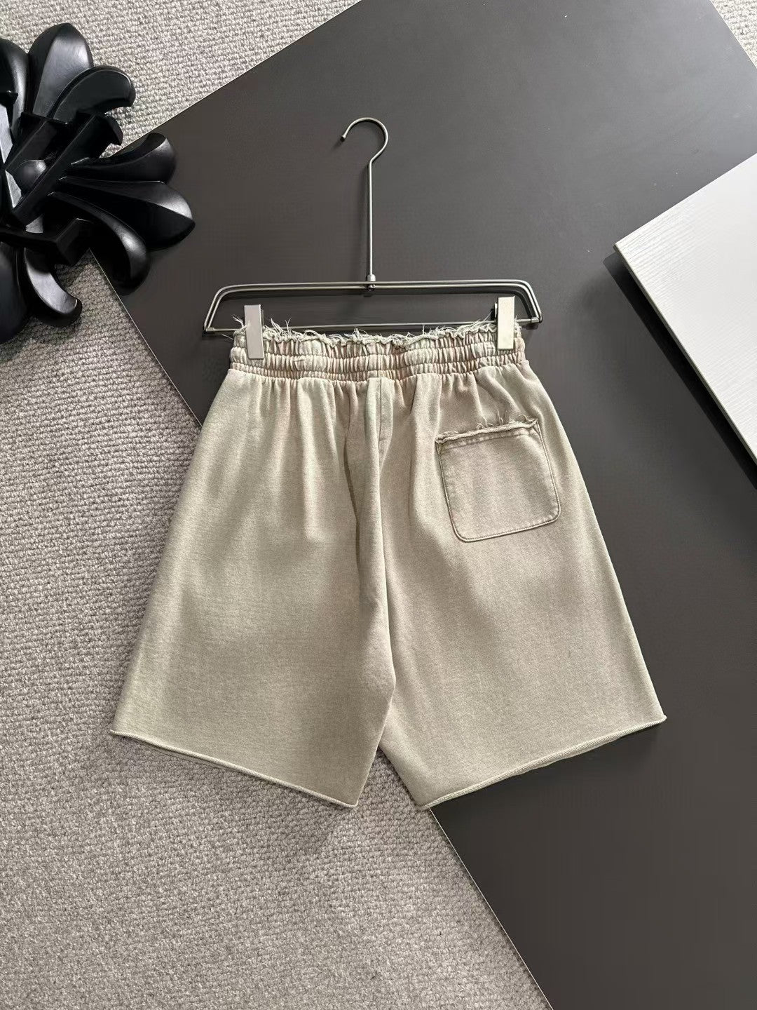 Clear color loose shorts
