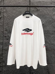 Classic round neck long sleeved T-shirt