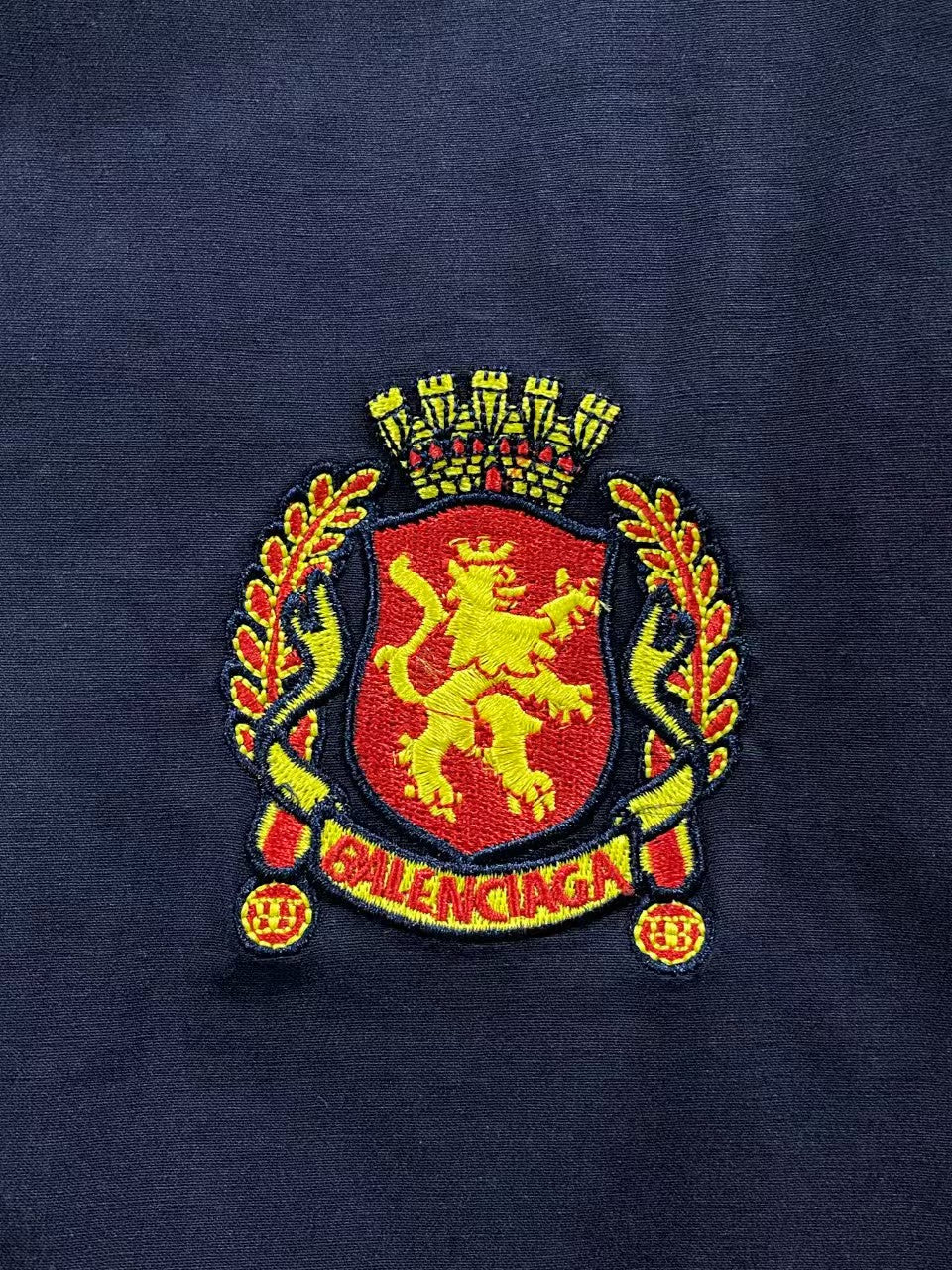 Three bar long sleeved shirt