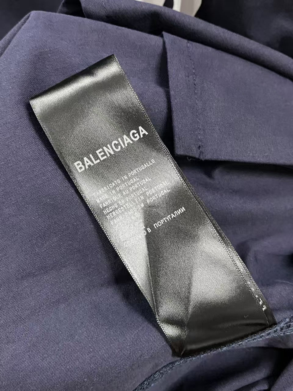 Three bar long sleeved shirt