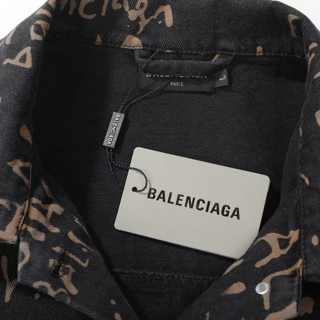 Classic washed letter full printed jacket