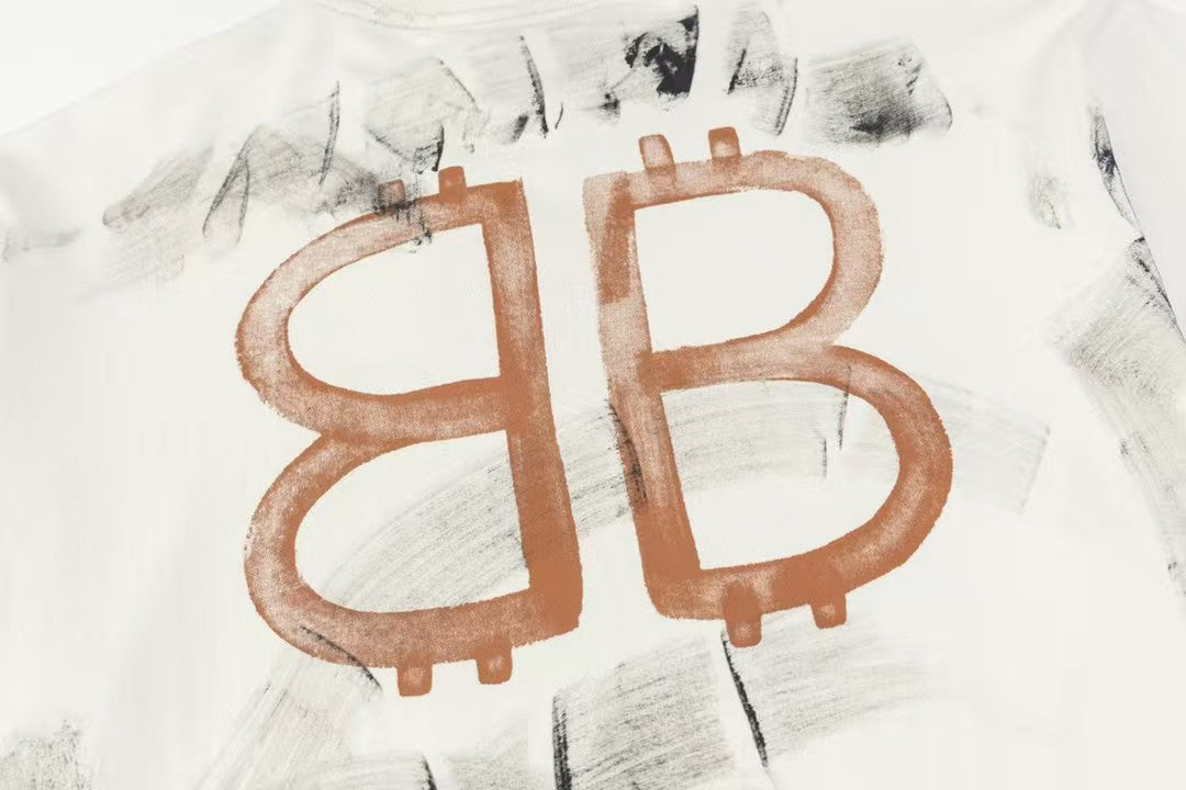 Hand drawn mud distressed printed short sleeved T-shirt