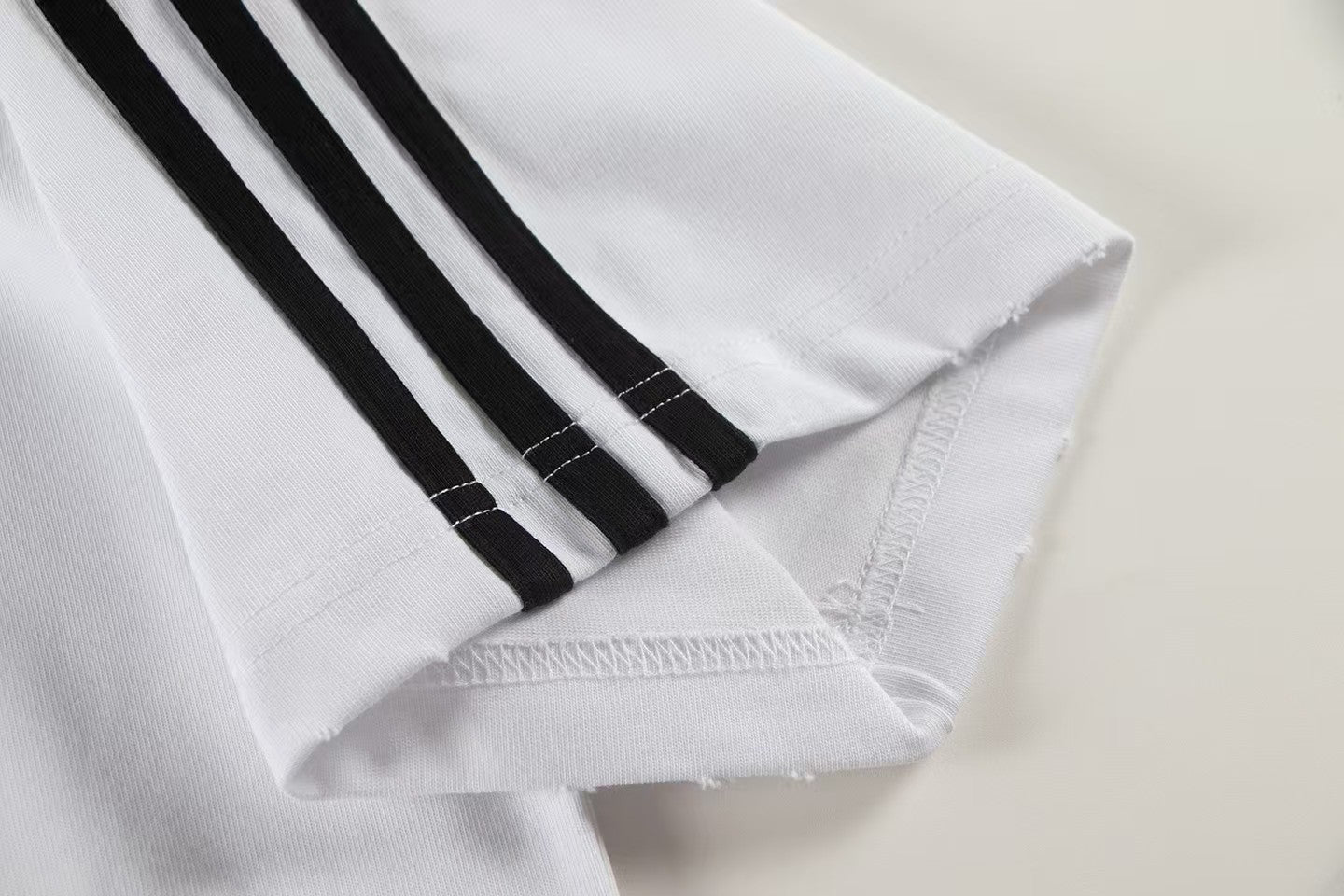 New short sleeved T-shirt