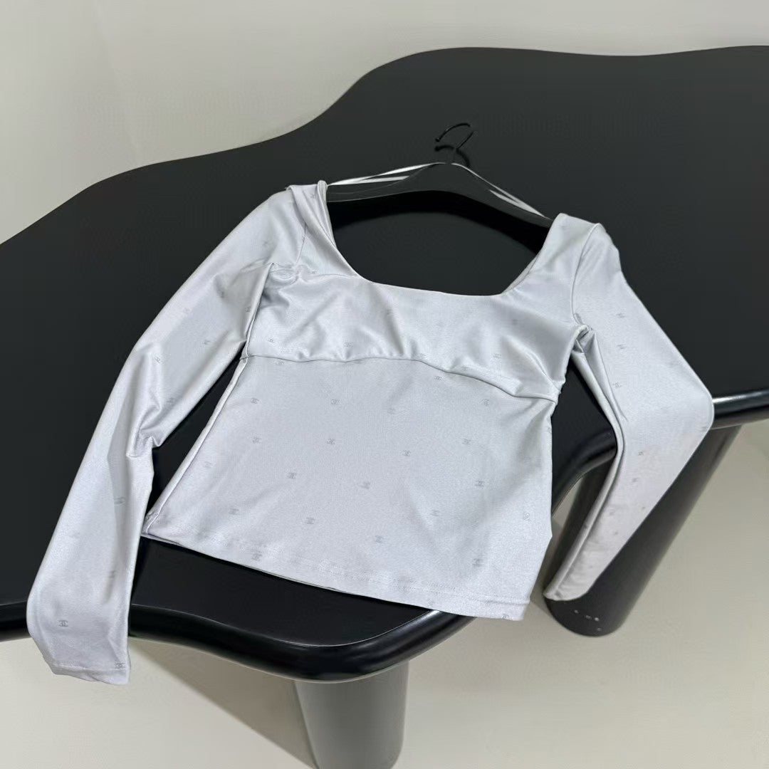 Hot silver long sleeves
